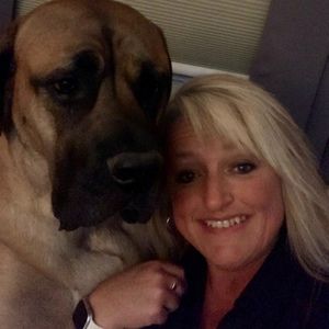 Meet your Posher, Sharon